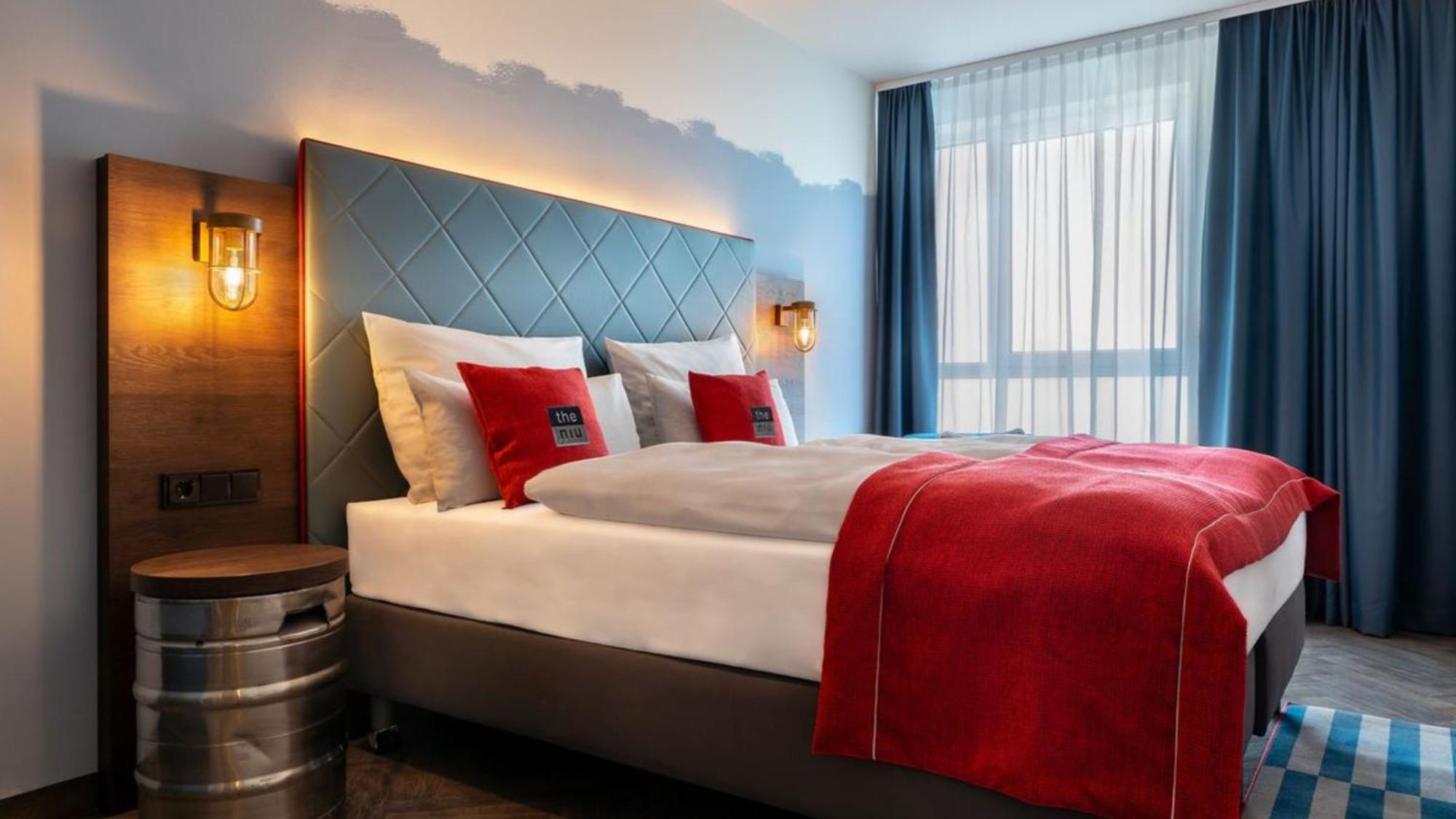 - The Niu, Keg Ost By Ihg Hotel Hamburgo